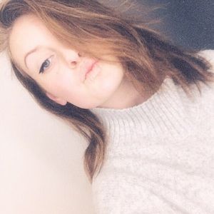 Meet your Posher, Makayla